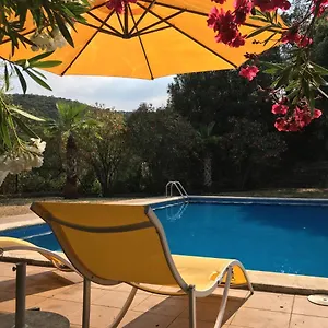  Villa For Eight Guests